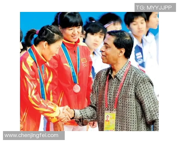 伊朗女排与香港女排激战正酣谁能在亚运赛场上笑到最后